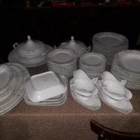 Servizio piatti ceramica