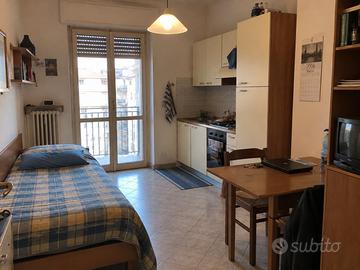 Piccolo monolocale per single :via san pio v
