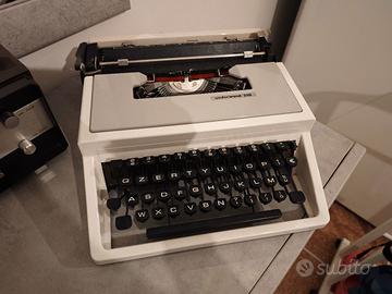 macchina da scrivere  Underwood 310 Olivetti