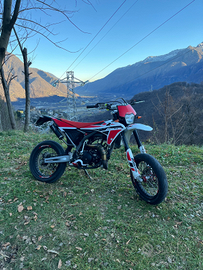 Fantic xm50 top nero 2022