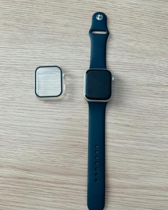 Apple Watch 8 45mm