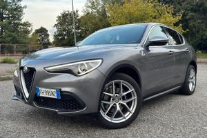 Alfa Romeo Stelvio 2.0 benzina q4 280cv
