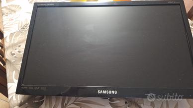 TV SAMSUNG T22A300 21.5 POLLICI NERO