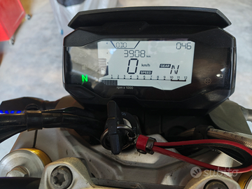 Bmw g310r + accessori