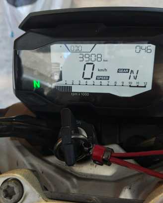 Bmw g310r + accessori