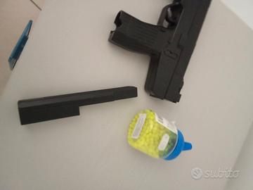 mitraglietta a pallini falsa