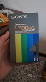 Videocassetta sony Agente 007 ľuomo della pistola