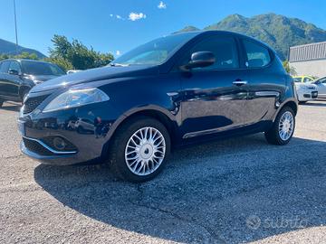 Lancia Ypsilon 1.2 69 CV 5 porte GPL Ecochic Gold