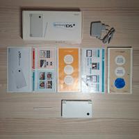 Nintendo DSi con scatola e manualistica