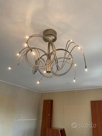 Lampadario a 12 punti luce