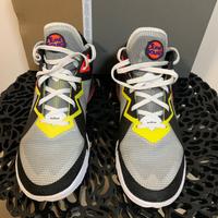 LeBron 18 Low misura: 45 - Silvestro vs Titti