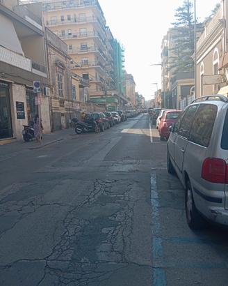 Bottega via duca degli abruzzi catania