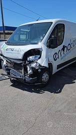 Furgone incidentato Opel Movano