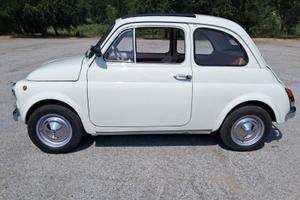 Auto d'epoca FIAT 500 F