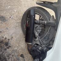 Marmitta GPR per sh 125 compresa di collettore