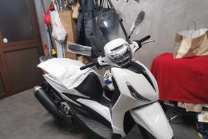 Beverly 310 nuovo km0