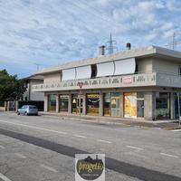 MONFALCONE Nuovo Ufficio / L390/2
