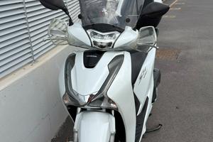 Sh 125 2018 abs