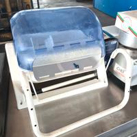 dispenser di carta per mani usato