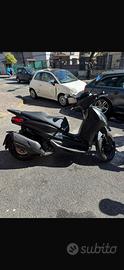 Piaggio Beverly 400 - 2023