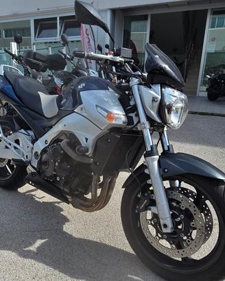 Suzuki GSR 600