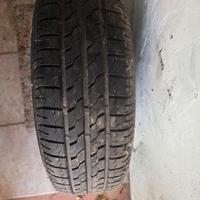 Ruota Bridgeston 175/65 R14 con cerchio