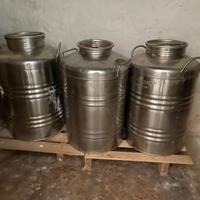 N. 3 Contenitori per olio in acciaio inox 18/10