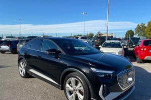 AUDI Q4 e-tron Q4 SPB 40 e-tron S line edition g
