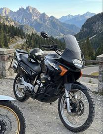 Honda Transalp 650 – Anno 2004