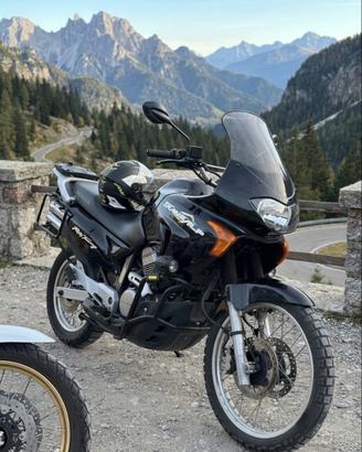 Honda Transalp 650 – Anno 2004