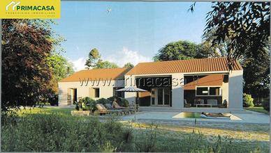 Ampio Lotto edificabile con magazzino - RIF 302