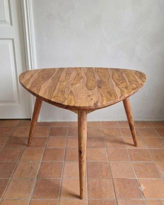 Tavolo in legno da 6 persone 300euro trattabili