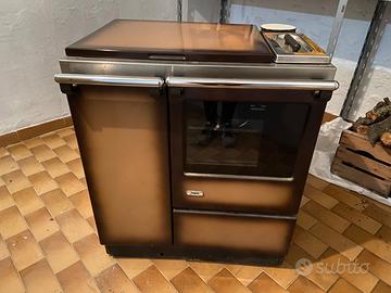 Cucina stufa a legna