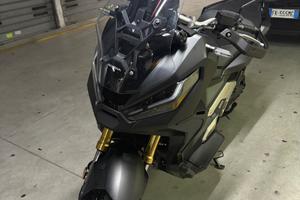 XAdv 750