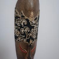 Maschera Indonesiana in legno