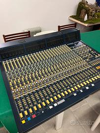 Mixer 32 canali professionale