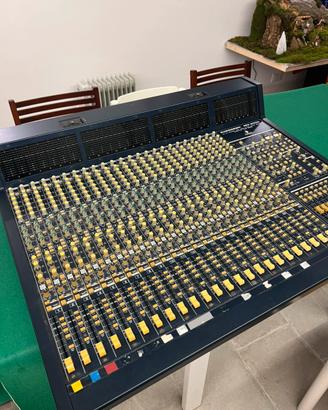 Mixer 32 canali professionale