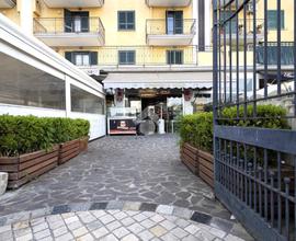 NEGOZIO A FRATTAMINORE