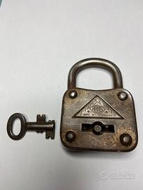 Lucchetto antico anni 50