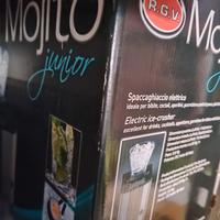 Macchina per il ghiaccio elettrica marca R.GV.