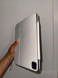 Ipad Air 2022 Magic keyboard Apple Pencil