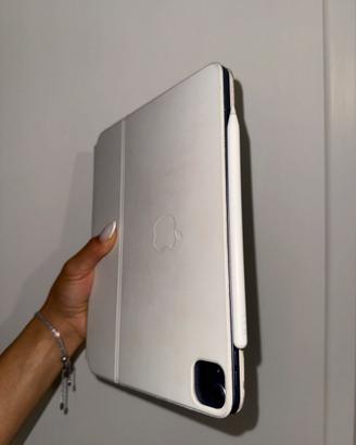 Ipad Air 2022 Magic keyboard Apple Pencil