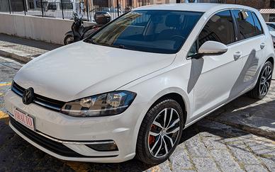Volkswagen Golf 1.6 TDI 115 CV 5p. Executive BlueM