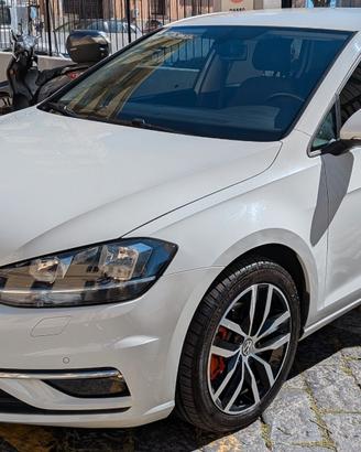 Volkswagen Golf 1.6 TDI 115 CV 5p. Executive BlueM