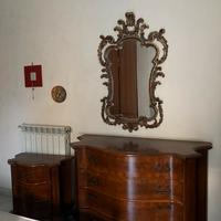 Comodini e comò grande inclusa di specchio