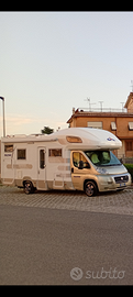 Camper CI mizar living top garage cabina oro 3.0