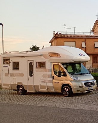 Camper CI mizar living top garage cabina oro 3.0