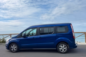 Ford Tourneo 7 Posti Gancio Traino