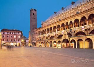 Palazzo a Padova - Piazze