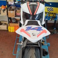 Pezzi Yamaha r6